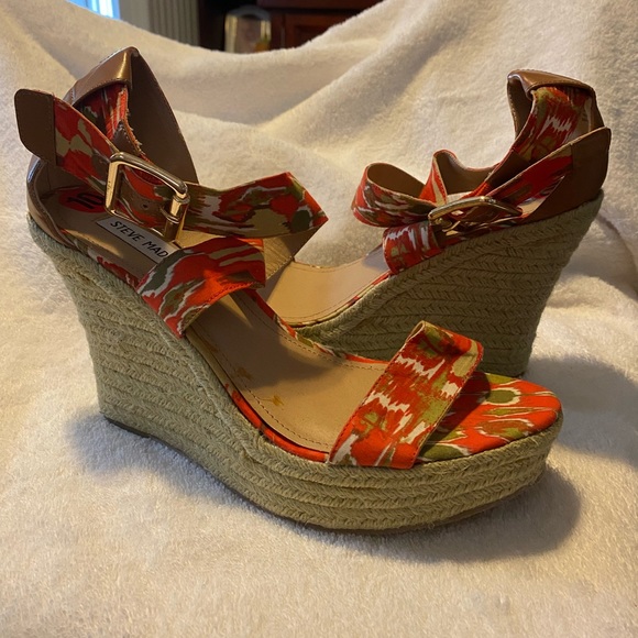 Steve Madden Shoes - Steve Madden sandal NWOT